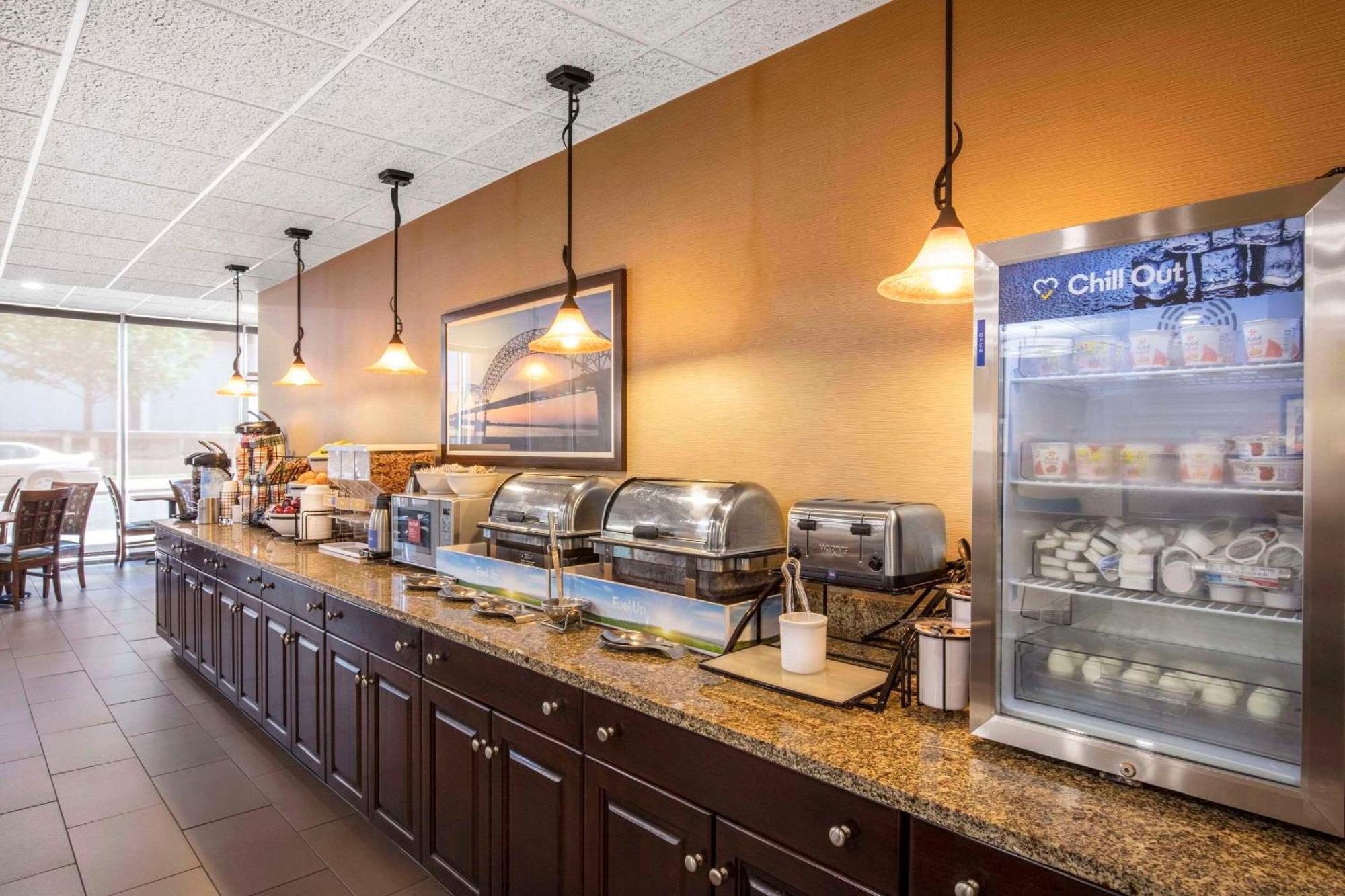 Comfort Inn Memphis Downtown Exterior foto