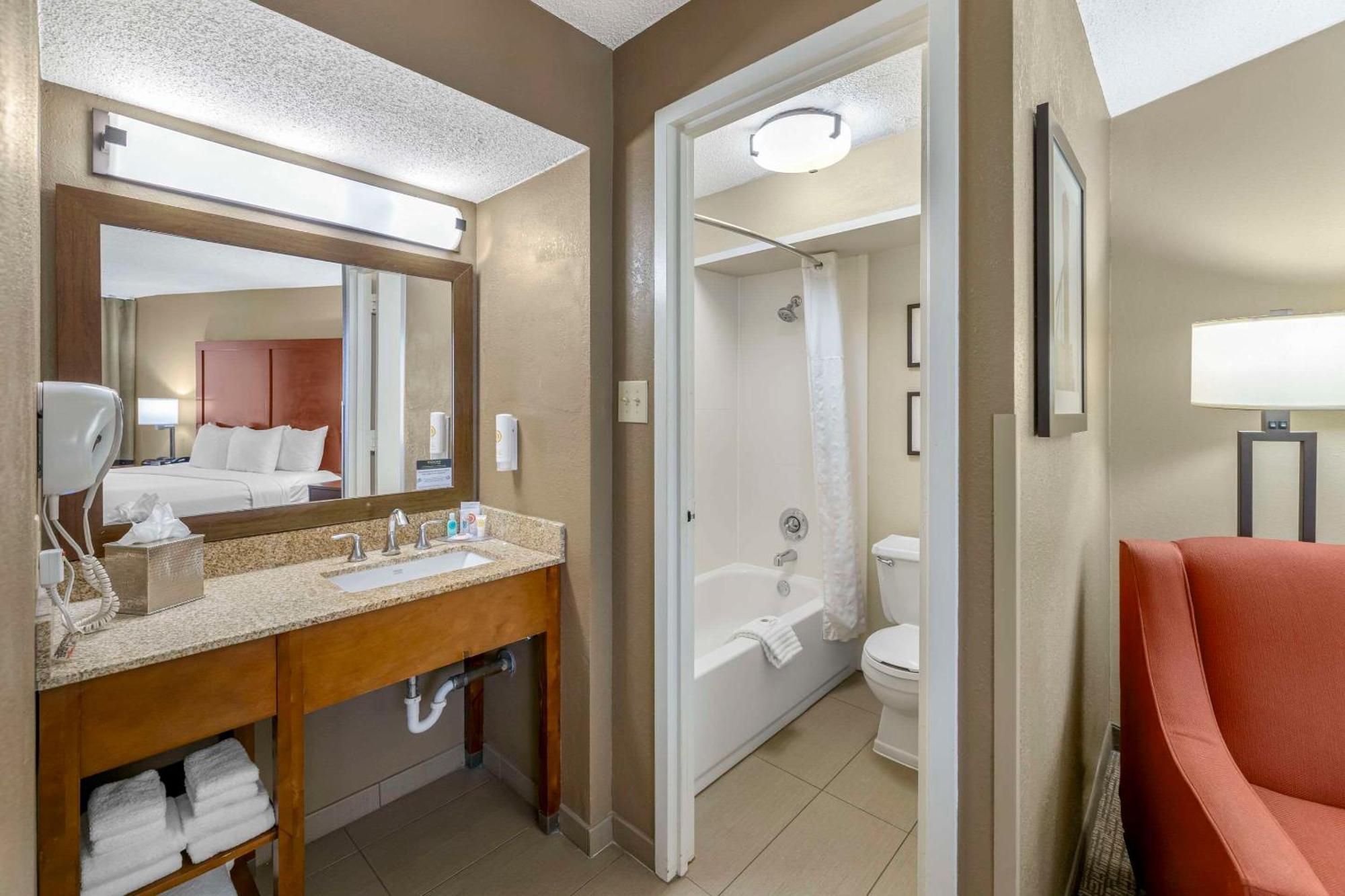 Comfort Inn Memphis Downtown Exterior foto
